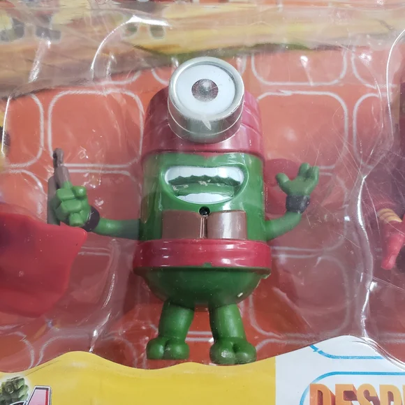 Despicable Me 3 Minion Action Figures Set - Picture 3 of 6